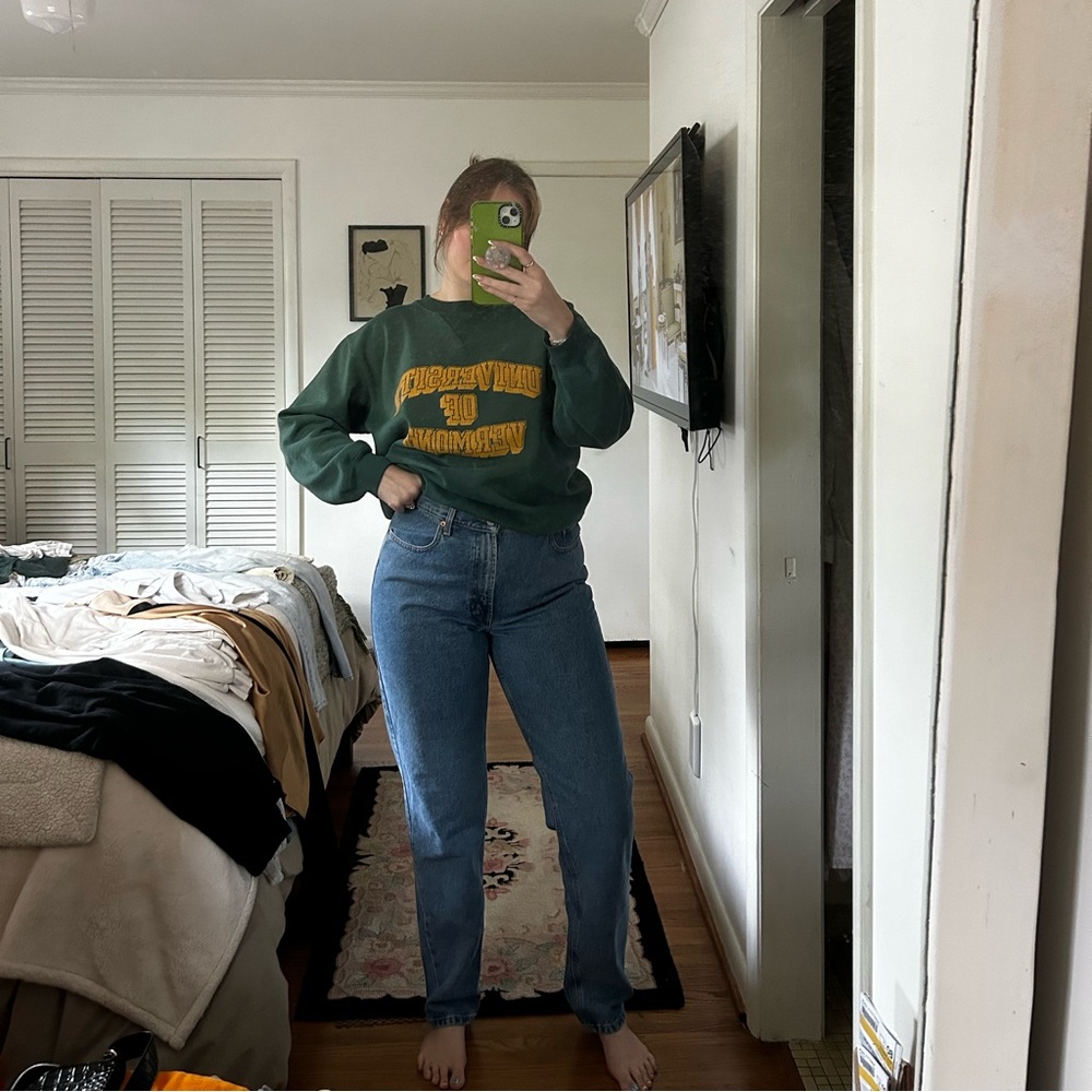 Vintage Gap High-Waisted Loose Fit Jeans In Medium Wash